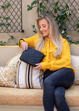 Afbeelding in Gallery-weergave laden, Bag Bardot padded - Black